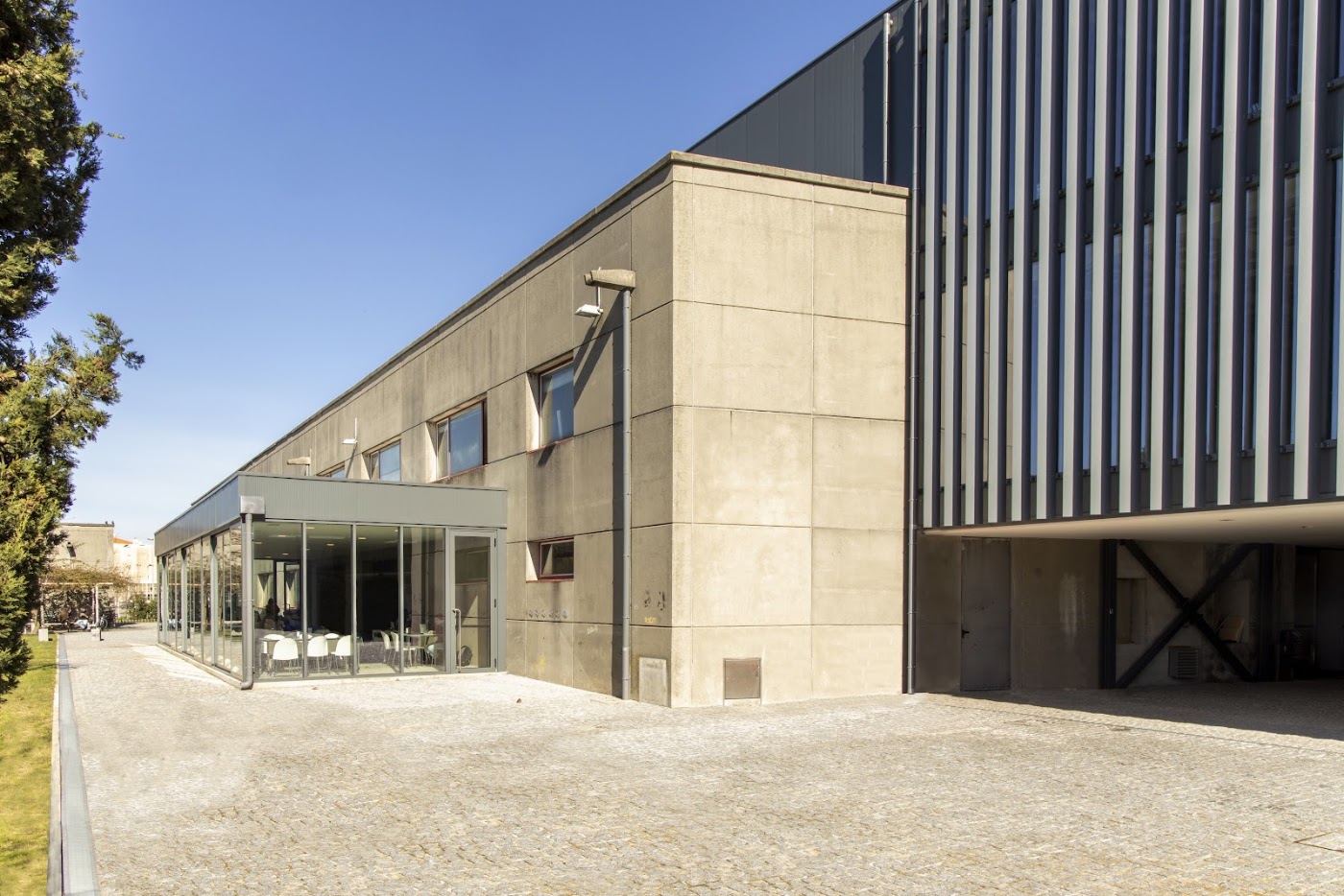 ESAD - College of Arts and Design