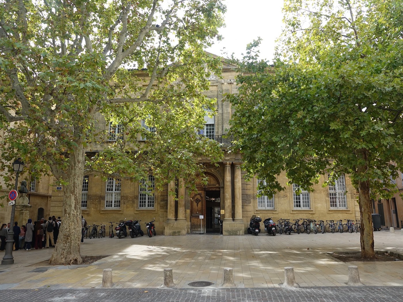 Institute of Etudes Politiques
