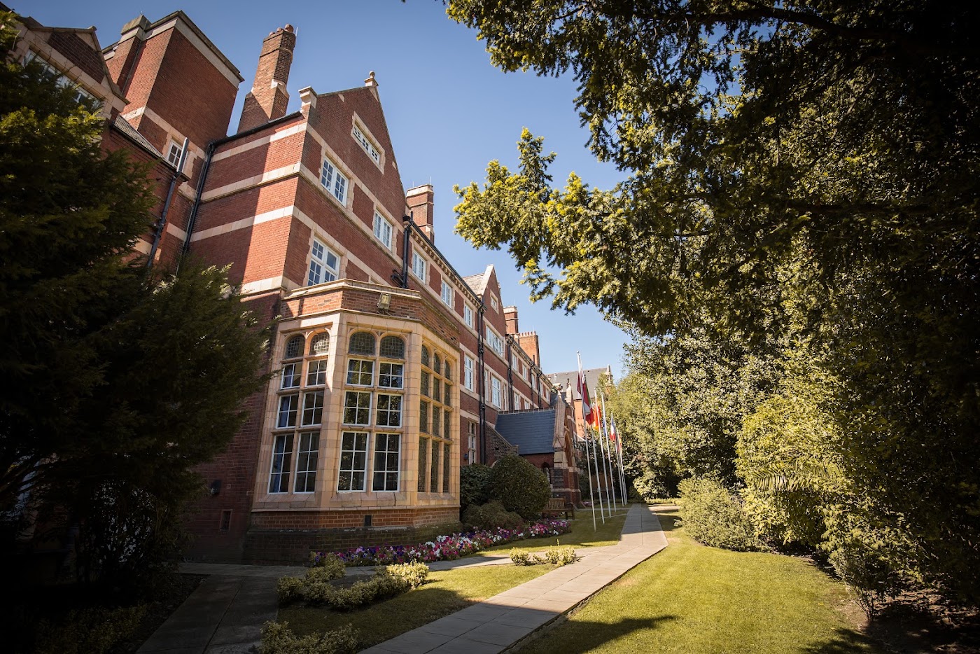 ESCP Europe Business School