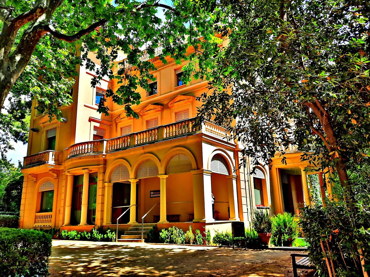 Ramon Llull University