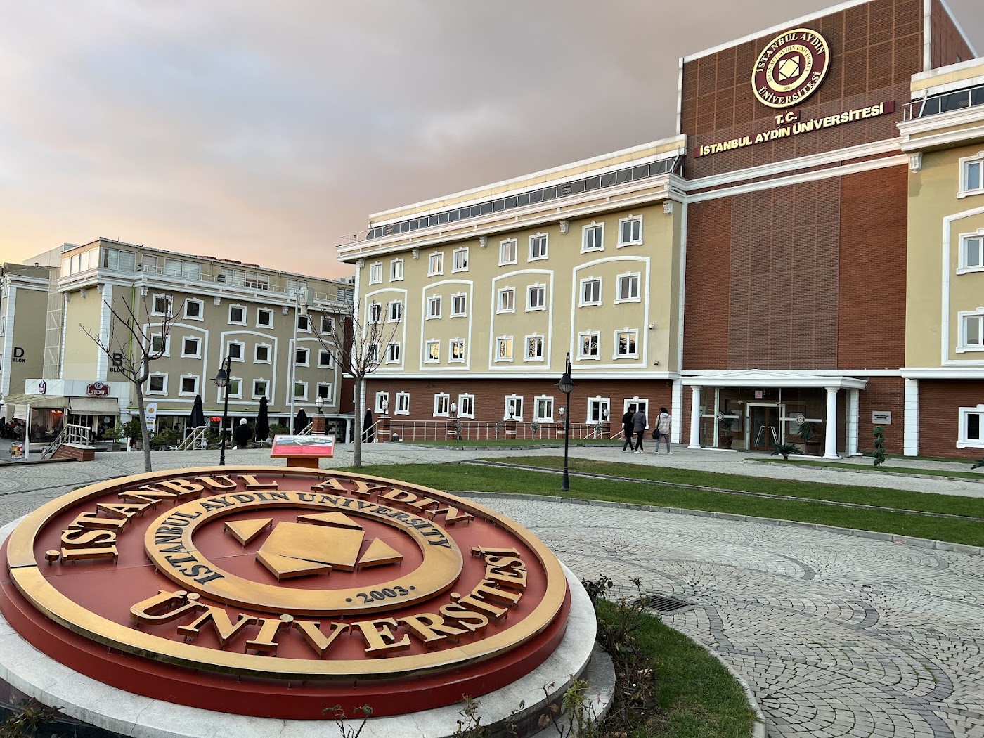İstanbul Aydın University