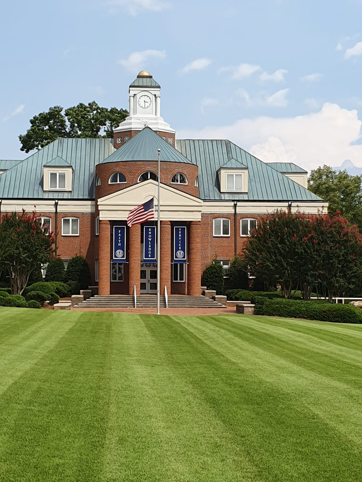 Wingate University